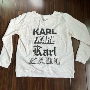 Karl Lagerfeld sweater size medium super soft